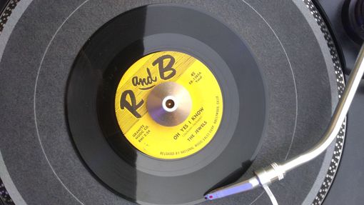 I DJ Set del venerdì alla Vineria Rabezzana: questa sera ospite DJ Andrea Margiotta I DJ Set del venerdì alla Vineria Rabezzana: questa sera ospite DJ Andrea Margiotta