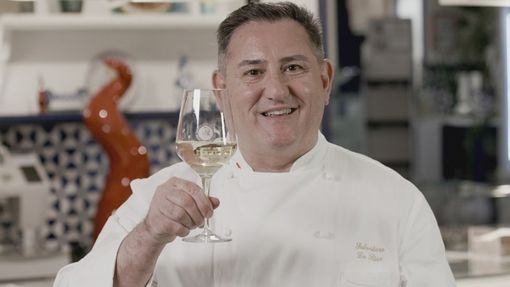 Sal De Riso in un'immagine tratta dalla trasmissione tv