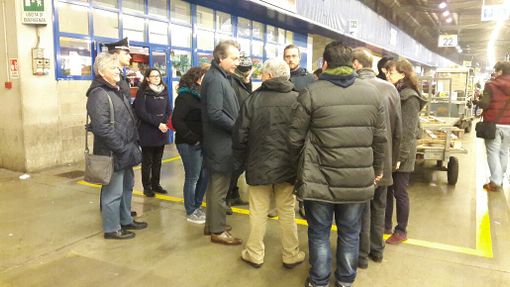 Sopralluogo dell'amministrazione al Centro Agro Alimentare Torino, il terzo mercato ortofrutticolo d'Italia (Guarda le foto) Sopralluogo dell'amministrazione al Centro Agro Alimentare Torino, il terzo mercato ortofrutticolo d'Italia (Guarda le foto)