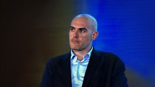 Dario Fabbri protagonista al Grattacielo Intesa Sanpaolo con la conferenza "I premier della Regina Elisabetta" Dario Fabbri protagonista al Grattacielo Intesa Sanpaolo con la conferenza "I premier della Regina Elisabetta"