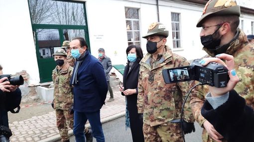 Il Generale Figliuolo e Alberto Cirio Il Generale Figliuolo e Alberto Cirio