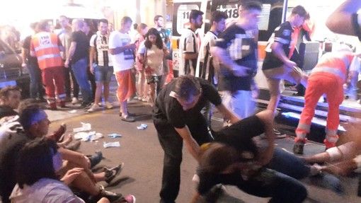 Piazza San Carlo, gravissime le condizioni di Erika Pioletti Piazza San Carlo, gravissime le condizioni di Erika Pioletti