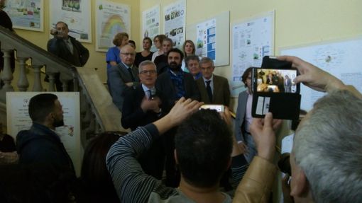 Sostituzione temporanea alla guida dell'Asl To5: Massimo Uberti, positivo al coronavirus, rimpiazzato da Elide Azzan Sostituzione temporanea alla guida dell'Asl To5: Massimo Uberti, positivo al coronavirus, rimpiazzato da Elide Azzan