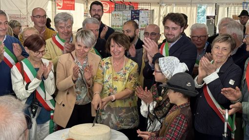 Ad Usseglio si va con la "Corriera della Toma" Ad Usseglio si va con la "Corriera della Toma"