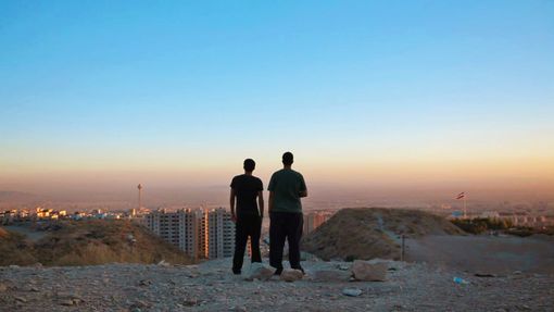 Cinema Massimo, 13 aprile: SeeYouSound presenta &quot;Raving Iran&quot;  di Sue Meures