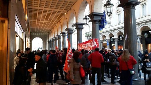 Tim, le istituzioni locali piemontesi chiedono all'azienda di sospendere i trasferimenti