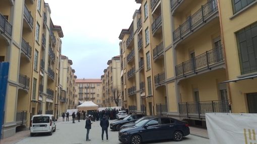 Via Sospello e corso Racconigi, vita nuova per 900 alloggi Atc. Zangrillo: &quot;Messaggio potente, fatto lavoro straordinario&quot; [VIDEO]