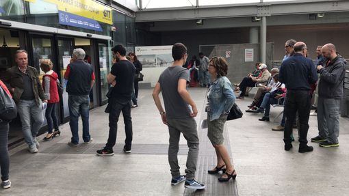 A Torino Porta Susa code di 3 ore per la bip card di bus e tram, fino al 30 aprile è gratis A Torino Porta Susa code di 3 ore per la bip card di bus e tram, fino al 30 aprile è gratis