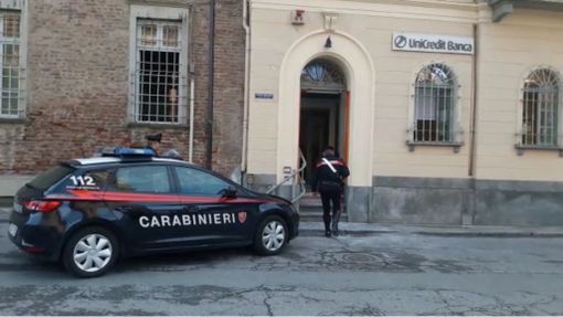 Esplode un bancomat nella notte a Vigone: un ladro perde un dito, l'altro si ustiona(VIDEO)