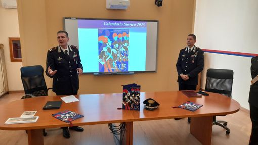 Un anno dedicato ai giovani e alla pop art: ecco il nuovo Calendario storico dei carabinieri Un anno dedicato ai giovani e alla pop art: ecco il nuovo Calendario storico dei carabinieri