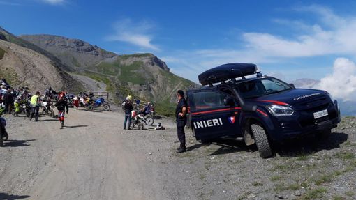Sicurezza in montagna, controlli dei carabinieri in Valsusa a 2.200 metri