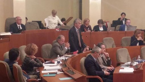 La Regione pronta a investire 42 milioni di euro nelle zone colpite dagli incendi La Regione pronta a investire 42 milioni di euro nelle zone colpite dagli incendi