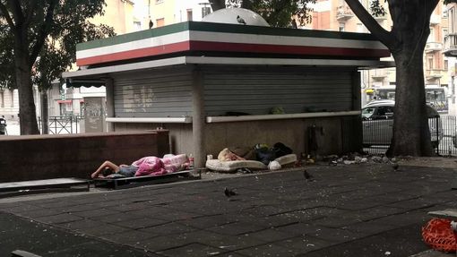 Dopo abbandono e spaccio l'ex chiosco di via Montanaro pronto a rinascere Dopo abbandono e spaccio l'ex chiosco di via Montanaro pronto a rinascere