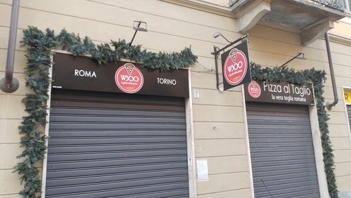 Serrande abbassate pizzeria Serrande abbassate pizzeria