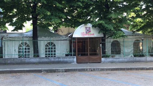 A Casa Garibaldi vince la collaborazione: “Ci aiutiamo a vicenda. Non servono grossi fondi per fare attività” A Casa Garibaldi vince la collaborazione: “Ci aiutiamo a vicenda. Non servono grossi fondi per fare attività”