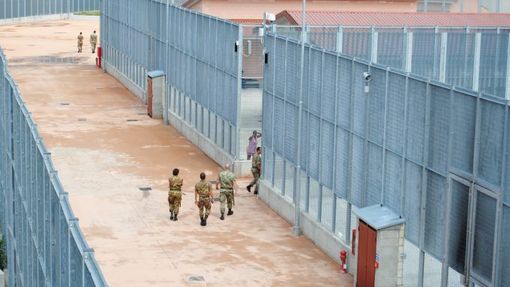 Ingresso del Cpr di Torino Ingresso del Cpr di Torino