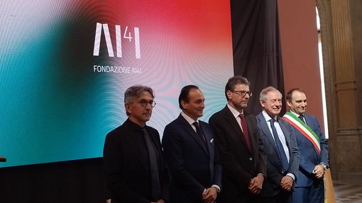 Centro intelligenza artificiale a Torino, la Fondazione è realtà: "Ma siamo ambiziosi, andiamo oltre auto e aerospazio" Centro intelligenza artificiale a Torino, la Fondazione è realtà: "Ma siamo ambiziosi, andiamo oltre auto e aerospazio"