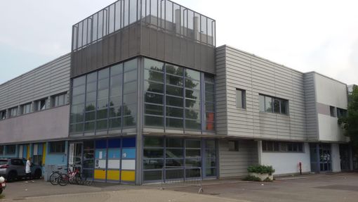 Il grande giorno: alle 12 riaprirà la piscina Antonio Gramsci di San Mauro Torinese