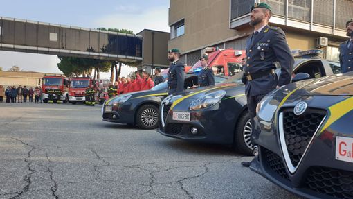 La sicurezza entra nella calza della Befana: la Guardia di Finanza di Torino sequestra 800mila giocattoli pericolosi La sicurezza entra nella calza della Befana: la Guardia di Finanza di Torino sequestra 800mila giocattoli pericolosi