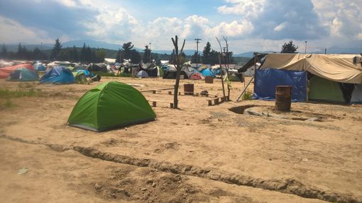 Oltre i confini in aiuto dei migranti: Il Pulmino Verde in partenza da Torino per la Bosnia Oltre i confini in aiuto dei migranti: Il Pulmino Verde in partenza da Torino per la Bosnia