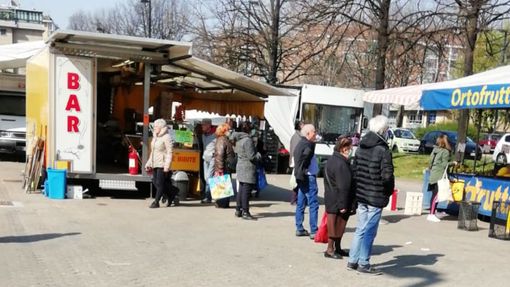 Coronavirus, a Collegno mercati regolari
