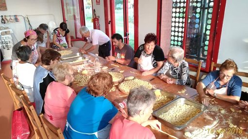 Agnolotti, cucina meridionale e piatti etnici: a Mirafiori il cibo evolve con Terra Madre Agnolotti, cucina meridionale e piatti etnici: a Mirafiori il cibo evolve con Terra Madre