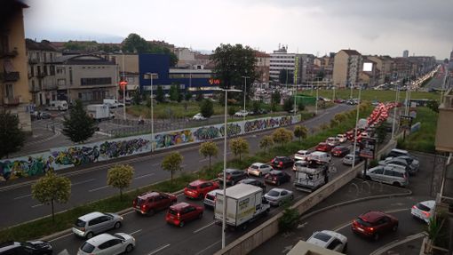 piazza Baldissera con code piazza Baldissera con code