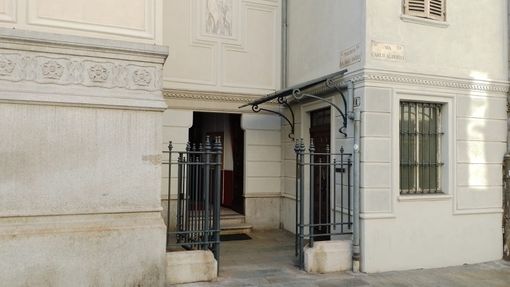 piazzetta piccolissima