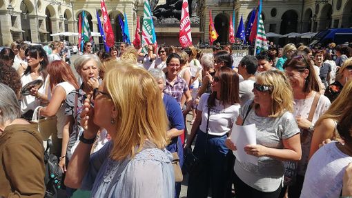 Domani presidio delle educatrici comunali a Torino Domani presidio delle educatrici comunali a Torino