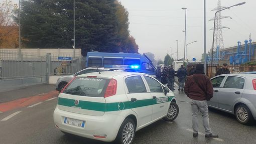 Rave party a Stupinigi (foto dalla pagina facebook del sindaco Daniel Cannati)