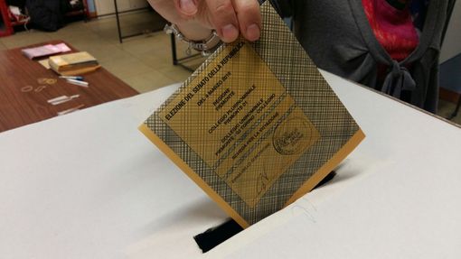 Si vota in tre paesi della Valchiusella per diventare un unico Comune Si vota in tre paesi della Valchiusella per diventare un unico Comune