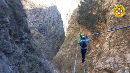 soccorso alpino ponte tibetano