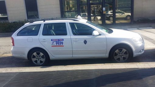 Con Torino Taxi 9999 il tuo brand viaggia sicuro per la città