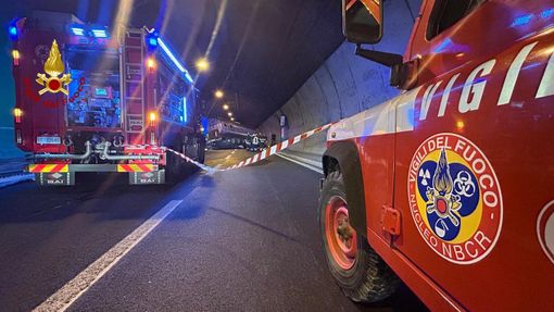 Incendio nella galleria della Perosa, traffico bloccato sulla Torino-Bardonecchia (foto di archivio)