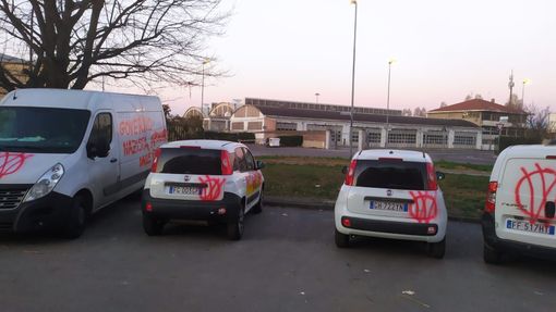 auto vandalizzate poste di moncalieri