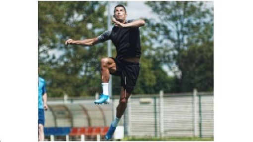 SPOT DI CRISTIANO RONALDO A RIVOLI! - CR7 lo ha pubblicato sul suo profilo