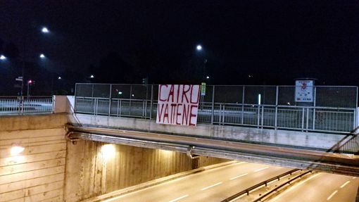 Toro, striscioni contro il Presidente: "Cairo vattene" Toro, striscioni contro il Presidente: "Cairo vattene"