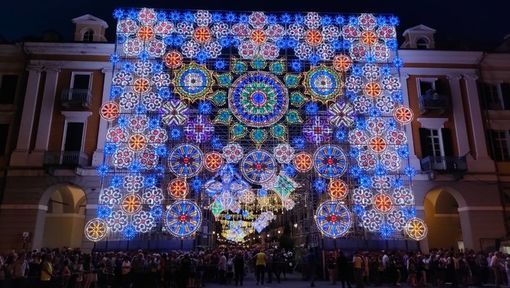 Continuano gli appuntamenti dell'Illuminata a Cuneo: laboratori, spettacoli e tanta luce