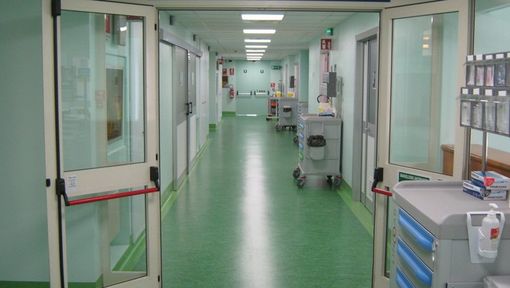 In Pronto soccorso per una caduta in casa, le scoprono e la salvano da un aneurisma gigante dell'arteria renale In Pronto soccorso per una caduta in casa, le scoprono e la salvano da un aneurisma gigante dell'arteria renale