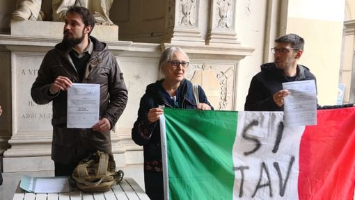 Referendum per il sì alla Tav: da oggi al via la raccolta firme di Fratelli d'Italia