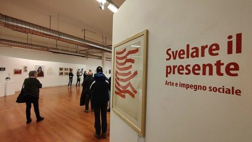 svelare il presente svelare il presente