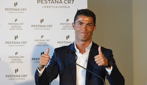 Cristiano Ronaldo, pugno duro del Ministero di Giustizia iberico che lo inserisce nel “Registro de Penados y Rebeldes” Cristiano Ronaldo, pugno duro del Ministero di Giustizia iberico che lo inserisce nel “Registro de Penados y Rebeldes”