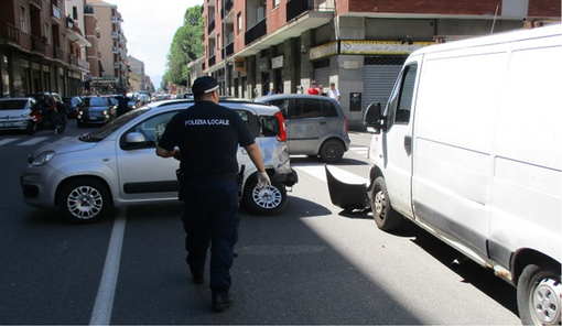 Nichelino, brutto incidente oggi pomeriggio in via XXV Aprile