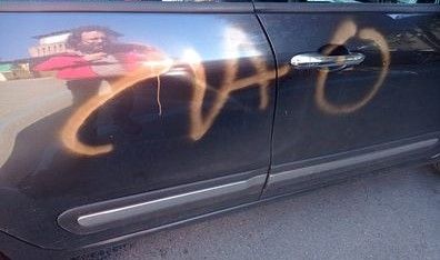 auto vandalizzata