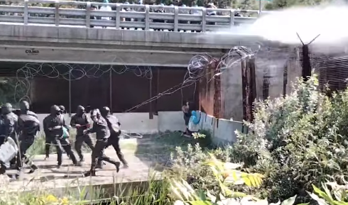 No Tav, i carabinieri non ci stanno: "Ennesima vile aggressione"