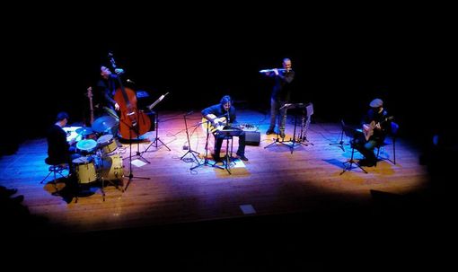 Fabrizio De André e le sue parole protagoniste al Sociale di Pinerolo