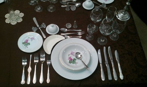 tavola imbandita tavola imbandita