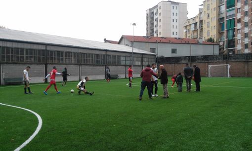 Immagine di repertorio di un calcio di calcio Immagine di repertorio di un calcio di calcio