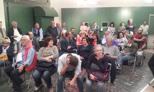 Strisce blu e pedonalizzazioni in Borgo Campidoglio, l'opinione di residenti e consiglieri