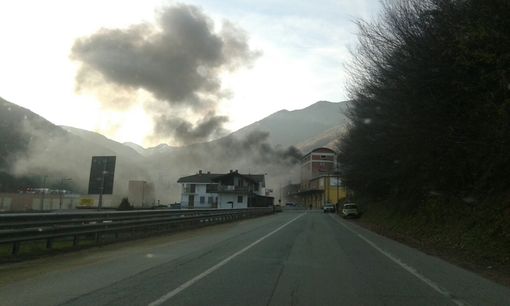 Incendio al poligono di tiro: indagato il figlio del titolare Incendio al poligono di tiro: indagato il figlio del titolare
